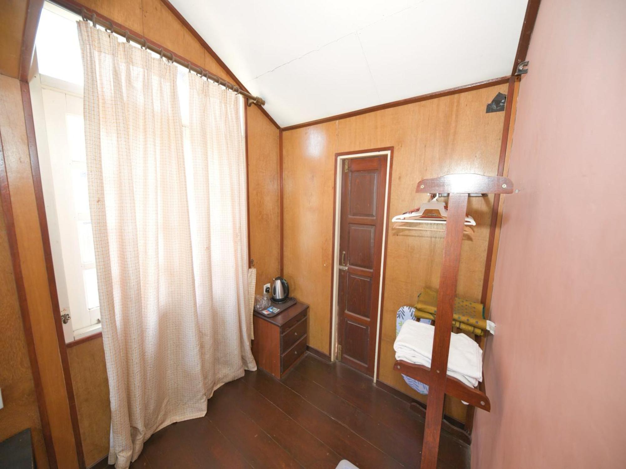 קמפונג גונג בדק Oyo 90968 Teratak Samuderakita, Chalet & Guesthouse מראה חיצוני תמונה