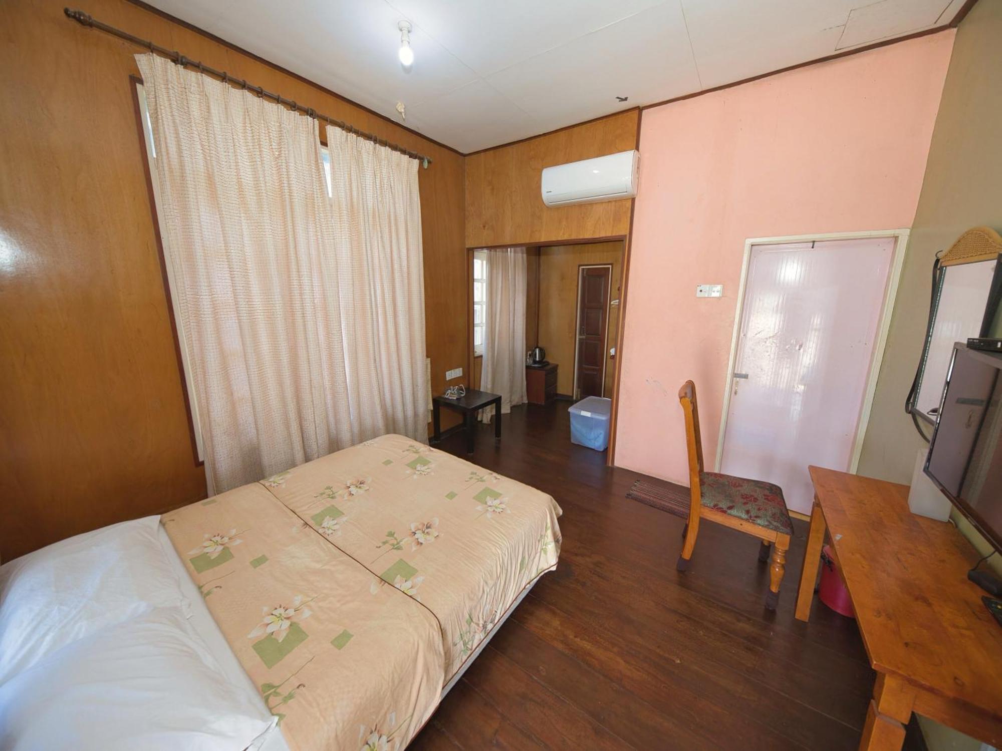 קמפונג גונג בדק Oyo 90968 Teratak Samuderakita, Chalet & Guesthouse מראה חיצוני תמונה