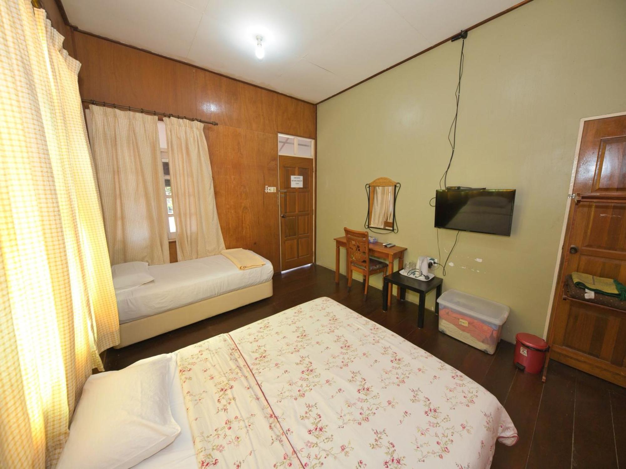 קמפונג גונג בדק Oyo 90968 Teratak Samuderakita, Chalet & Guesthouse מראה חיצוני תמונה